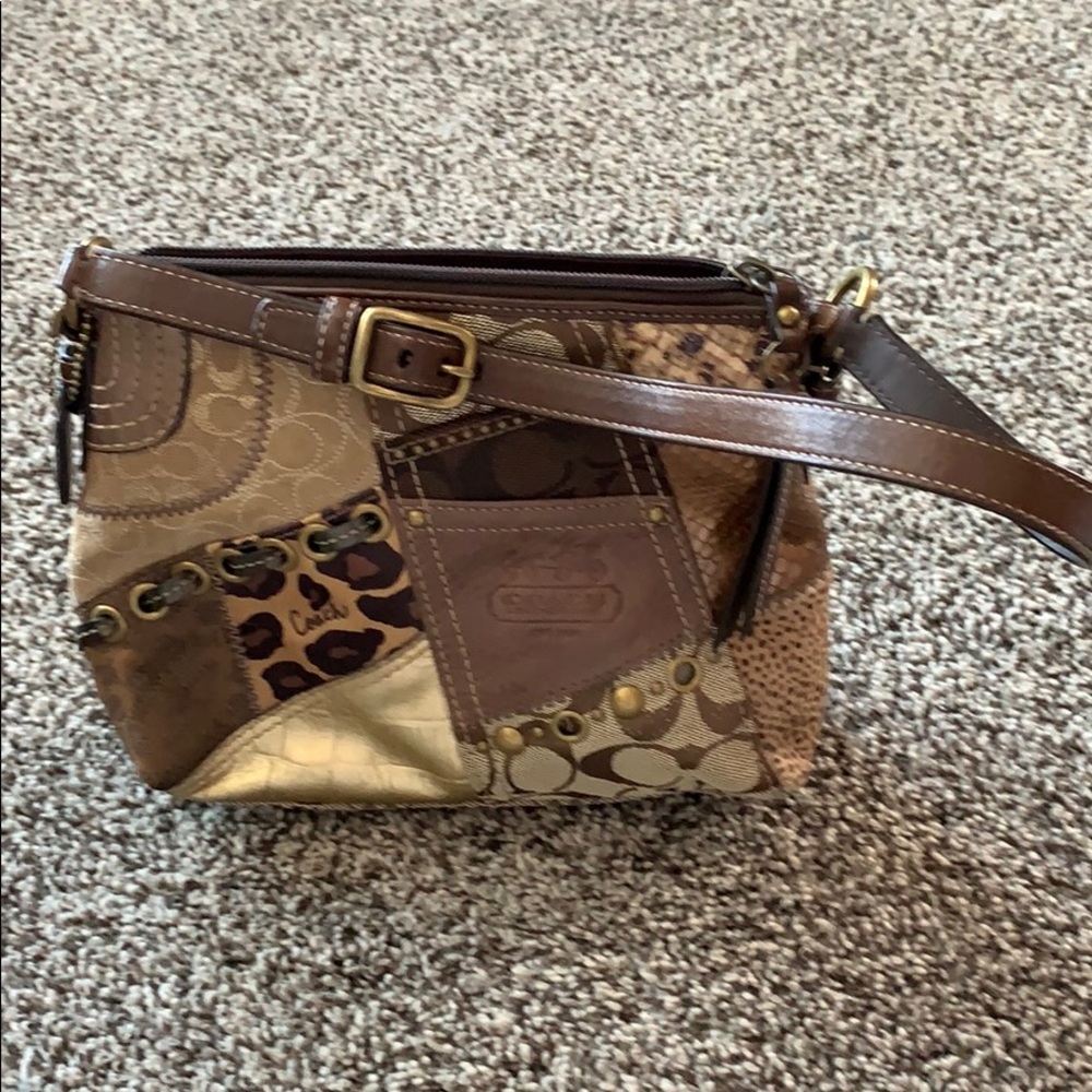 Classic coach purse